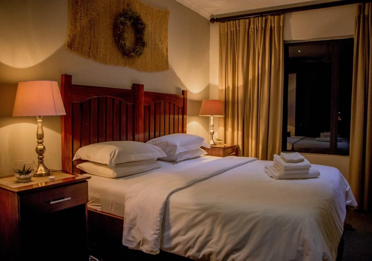 African Safari Lodge Grahamstown Buitenkant foto