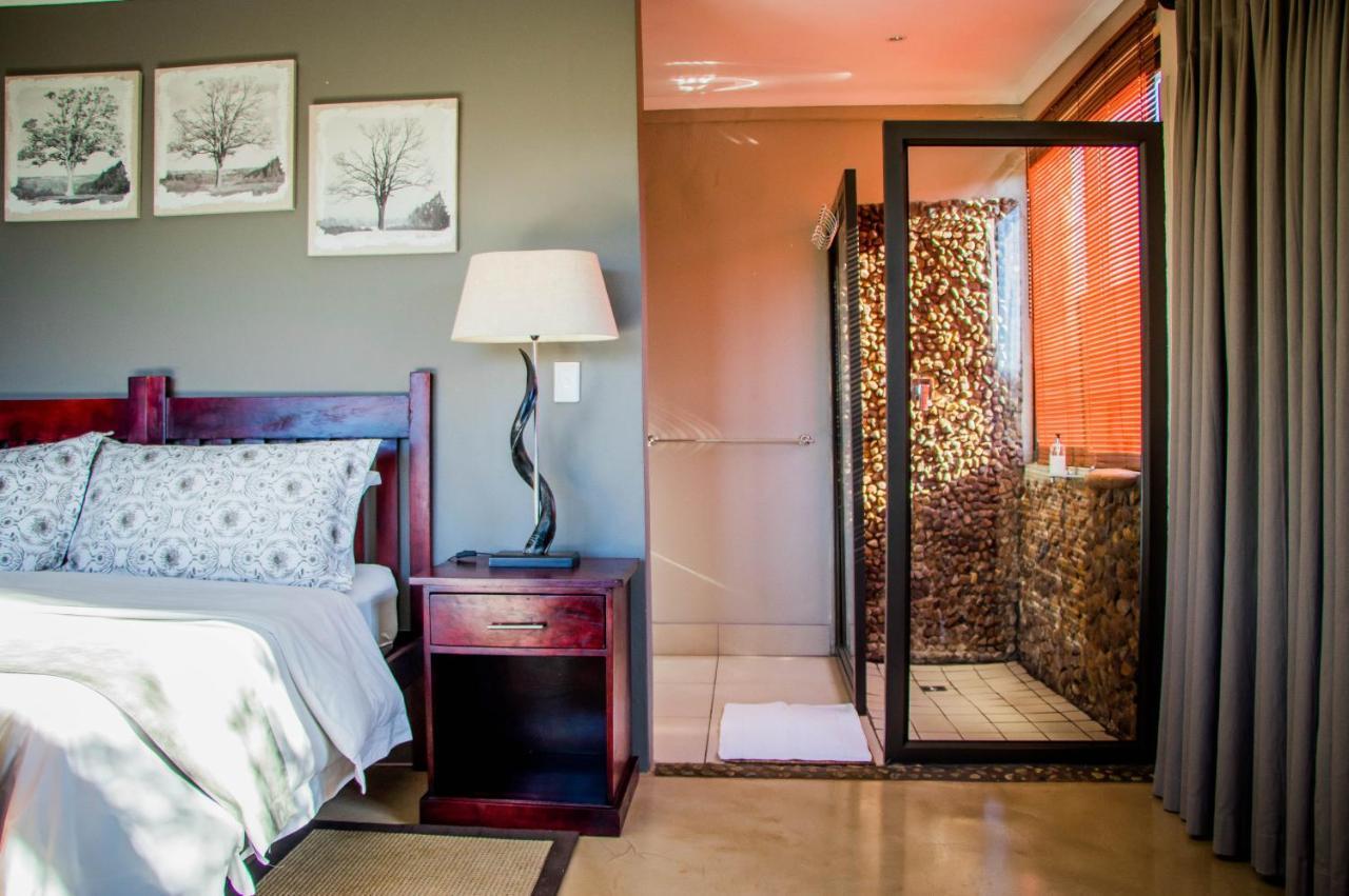 African Safari Lodge Grahamstown Buitenkant foto